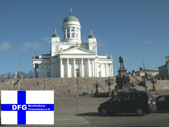  Die Tuomiokirkko in Helsinki 